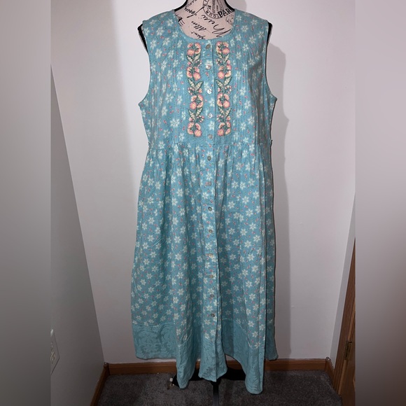 April Cornell Dresses & Skirts - April Cornell Floral Embroidered Button Front Midi Dress Blue Lace Trim Large